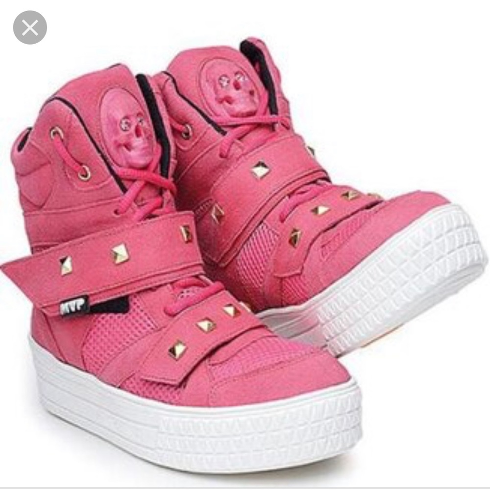 New with tags! MVP Fit Sneakers